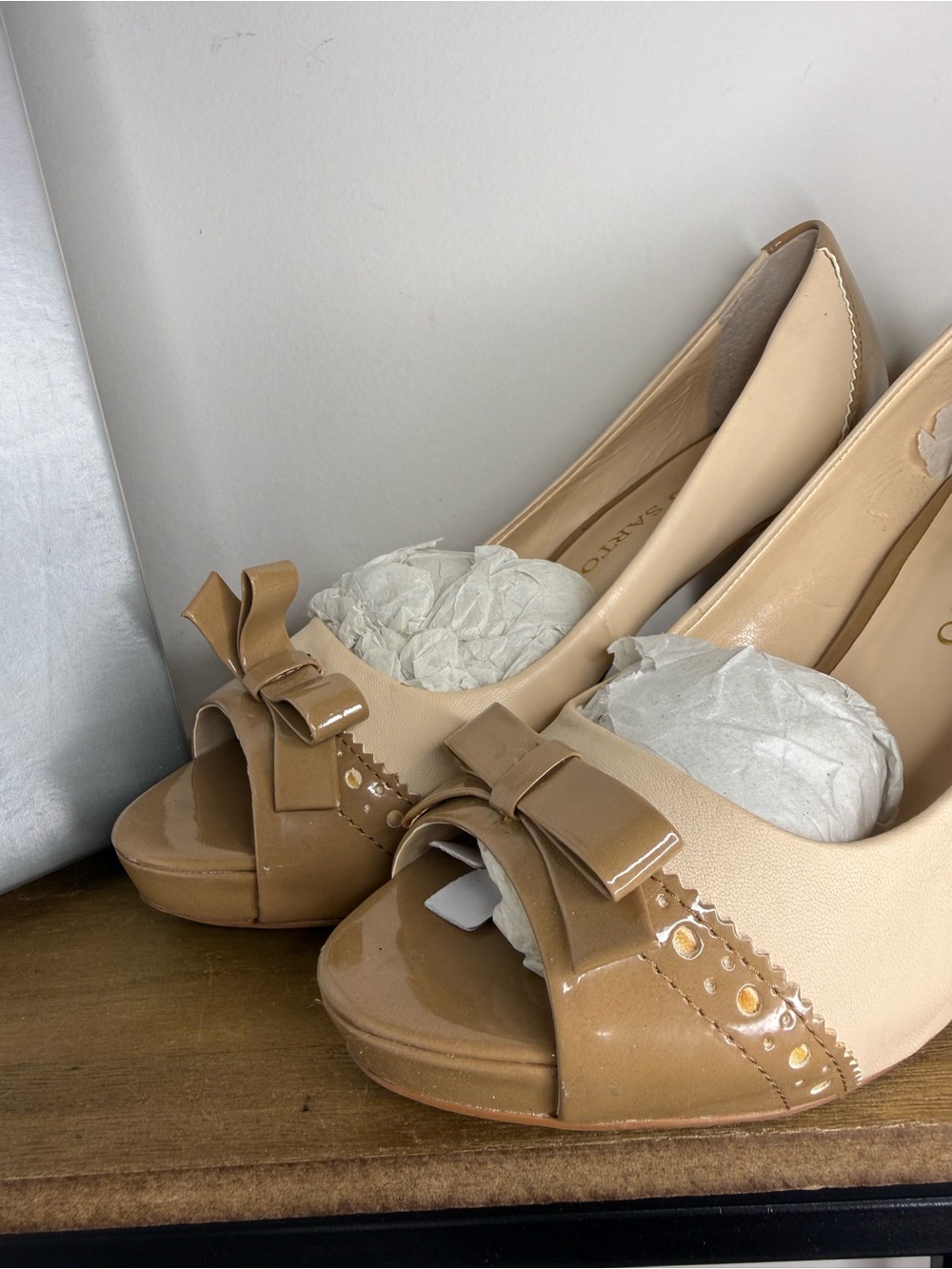 Franco Sarto Two-Tone Beige & Tan Peep-Toe Heels with Bow - Picture 3 of 9